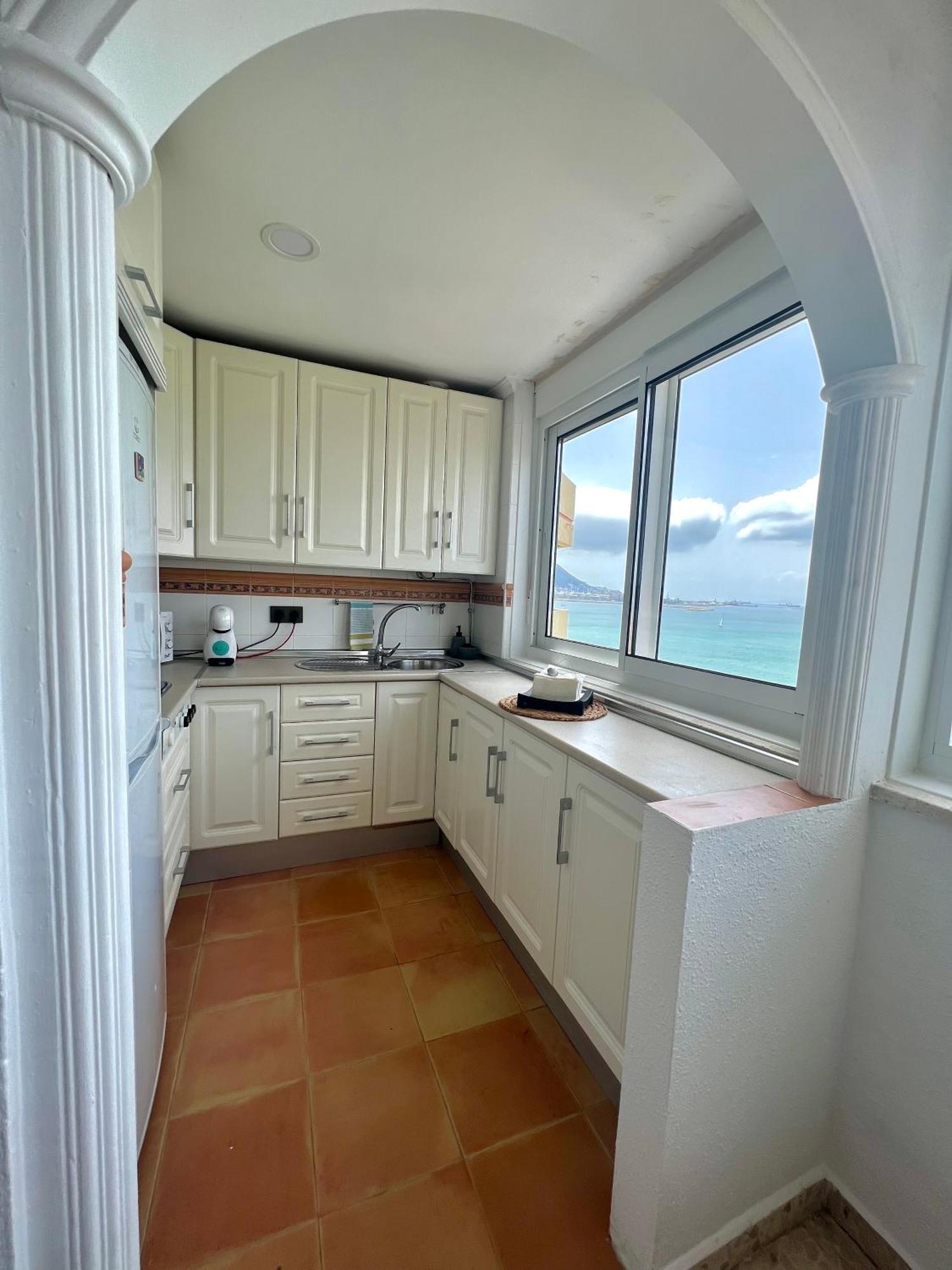 Vistas Roca Mar Apartment La Linea de la Concepcion Ngoại thất bức ảnh