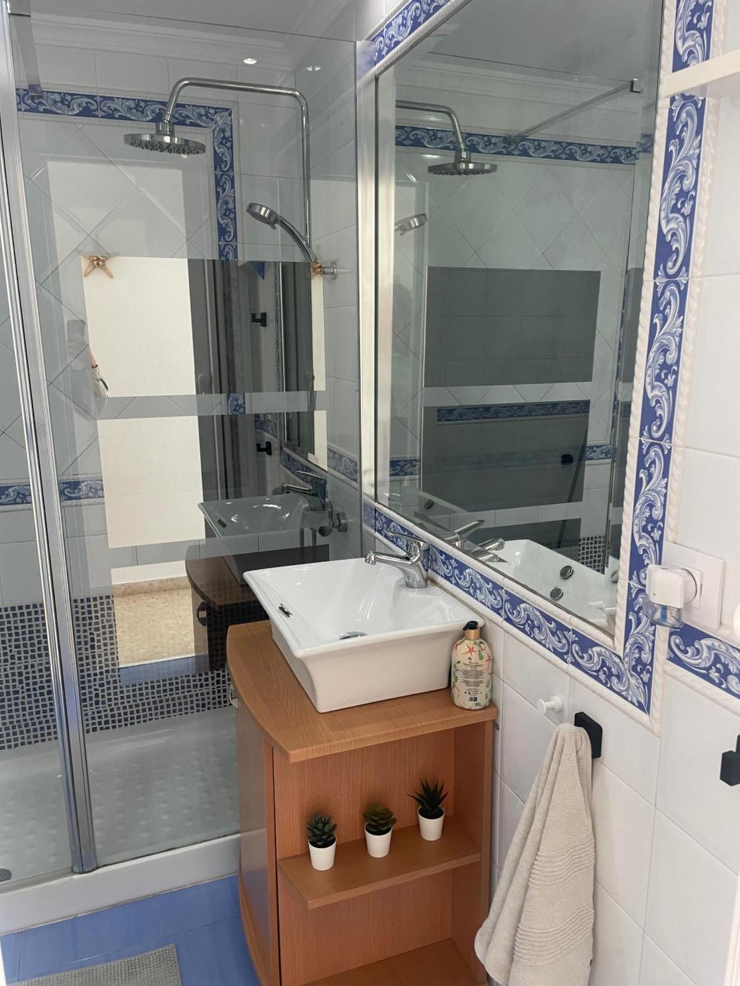 Vistas Roca Mar Apartment La Linea de la Concepcion Ngoại thất bức ảnh